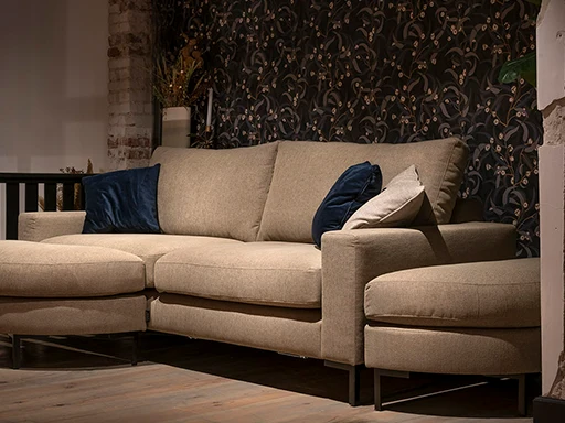 Lausanne banken van UrbanSofa
