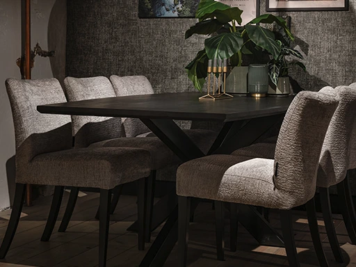 Lucien stoelen van UrbanSofa