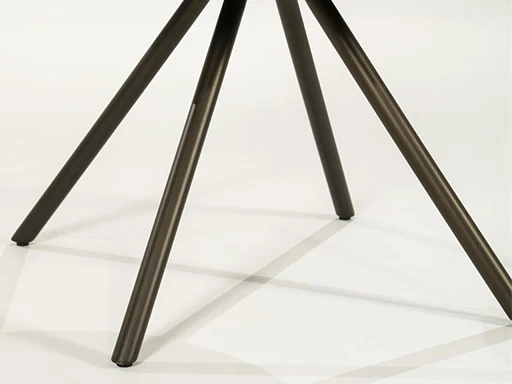 jayson_stoelen_eleonora_05